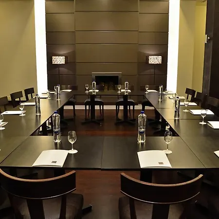 מלון Esperos Palace Luxury &