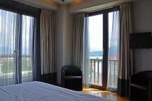 Esperos Palace Luxury & Hotel 4*