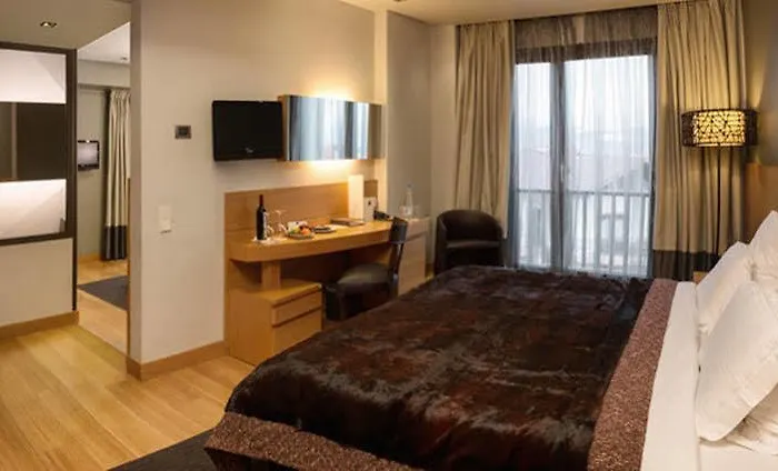 Esperos Palace Luxury & Καστοριά